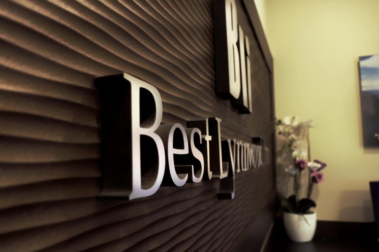 Best Lynnwood Inn Buitenkant foto